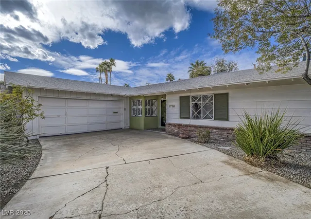 Photo 4 of Single family home for sale at 1716 Chapman Dr, Las Vegas, NV 89104 | MLS# 2733592 | Listing updated on 2026-03-14