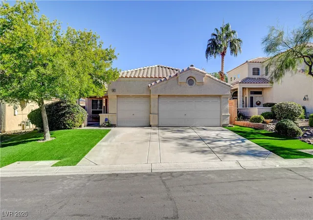 Photo 1 of Single family home for sale at 1507 Camino Summit Ave, Henderson, NV 89012 | MLS# 2734881 | Listing updated on 2026-06-23