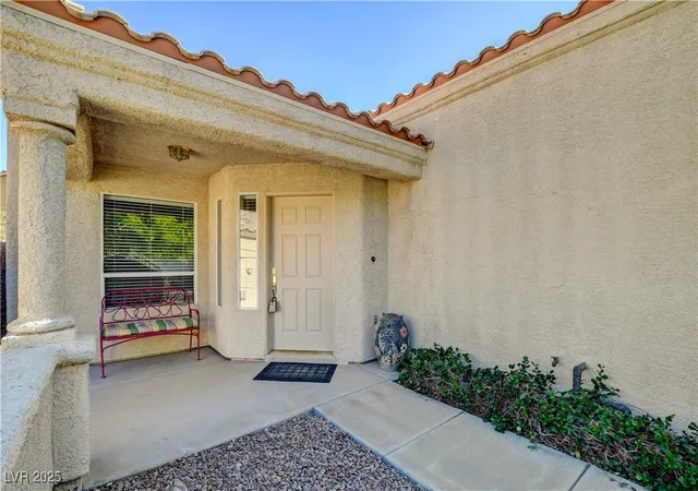 Photo 3 of Single family home for sale at 1507 Camino Summit Ave, Henderson, NV 89012 | MLS# 2734881 | Listing updated on 2026-06-23