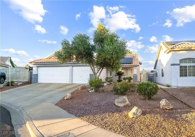 5th image of 1036 Chaplet Ct, Henderson, NV 89074 | MLS# 2735137
