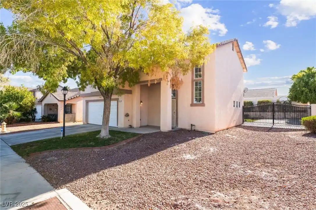 Photo 1 of Single family home for sale at 925 Baritone Way, North Las Vegas, NV 89032 | MLS# 2734309 | Listing updated on 2026-10-27