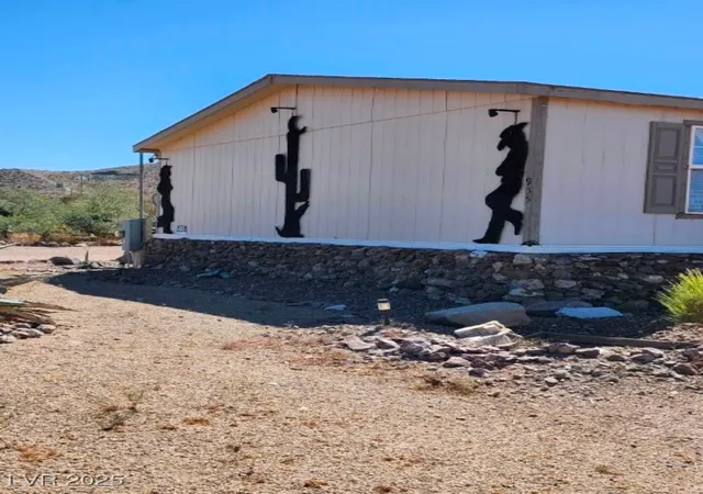 Photo 34 of Manufactured home for sale at 955 W Hobson St, Searchlight, NV 89046 | MLS# 2737347 | Listing updated on 2026-08-04