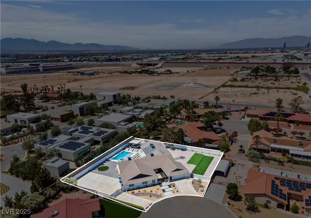 Photo 1 of Mansion for sale at 6971 Arville St, Las Vegas, NV 89118 | MLS# 2738045 | Listing updated on 2026-09-28
