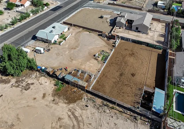 4th image of 95 E Windmill Ln, Las Vegas, NV 89123 | MLS# 2738111