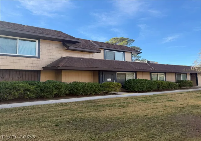 Photo 1 of Townhouse for sale at 6120 Meadowhaven Ln, Las Vegas, NV 89103 | MLS# 2737466 | Listing updated on 2026-05-20
