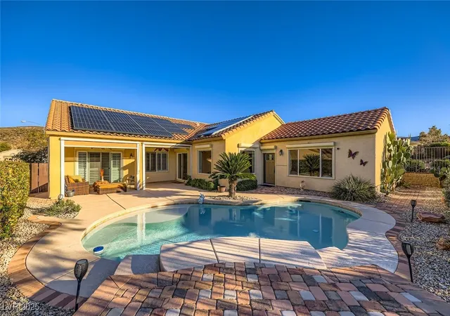 Photo 2 of Single family home for sale at 2151 Bannerwood St, Henderson, NV 89044 | MLS# 2738816 | Listing updated on 2026-04-01