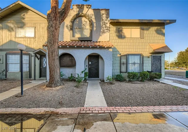 Photo 1 of Sale Pending at 895 Rhinegold Way, Las Vegas, NV 89110 | MLS# 2739000 | Listing updated on 2026-08-04