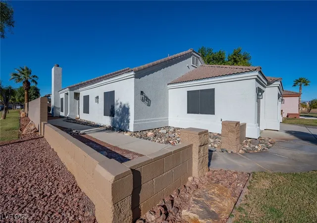 2nd image of 1446 Palm Dr, Laughlin, NV 89029 | MLS# 2739563