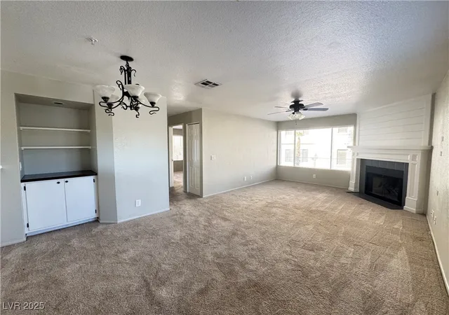 Listing Photo 4 - Condo for sale in building located at 2020 Mesquite Ln, Laughlin, NV 89029 - Unit #205