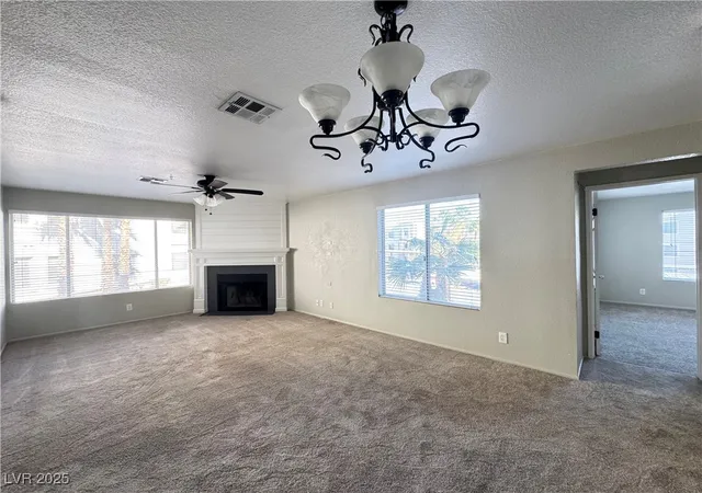 Listing Photo 5 - Condo for sale in building located at 2020 Mesquite Ln, Laughlin, NV 89029 - Unit #205