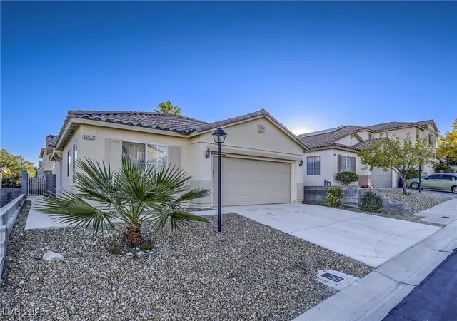 3rd image of 10517 Morning Drop Ave, Las Vegas, NV 89129 | MLS# 2740612