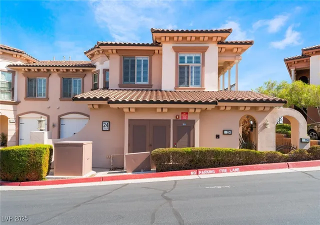 Homes for sale in Henderson, NV | 24 Via Vasari, Henderson, NV 89011