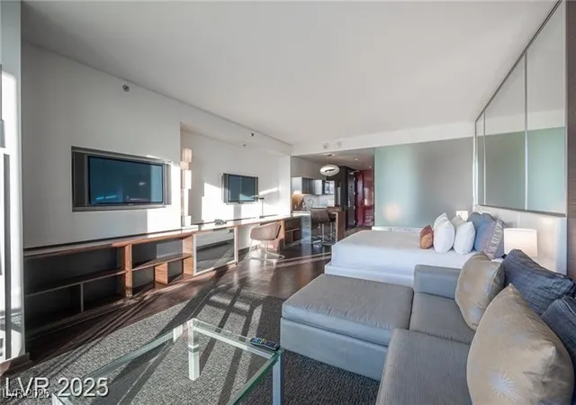 2nd image of 4381 W Flamingo Rd #3303, Las Vegas, NV 89103 | MLS# 2742574