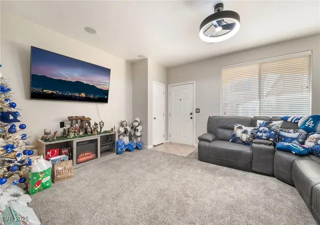 Photo 1 of Single family home for sale at 6880 Silver Eagle Ave, Las Vegas, NV 89122 | MLS# 2743256 | Listing updated on 2026-08-26