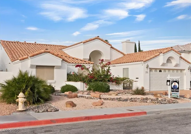 Homes for sale in Las Vegas, NV | 7908 Bridge Gate Dr, Las Vegas, NV 89128 | MLS# 2746235
