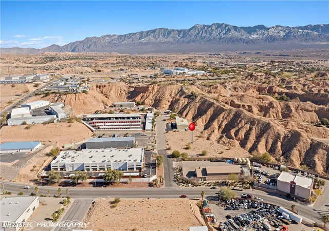 3rd image of 686 Mayan Cir, Mesquite, NV 89027 | MLS# 2747039