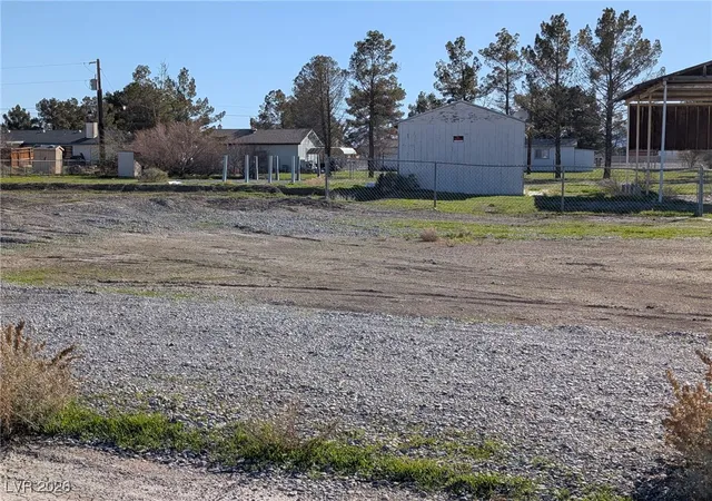 2nd image of 1711 W Horn Ave, Pahrump, NV 89060 | MLS# 2747267