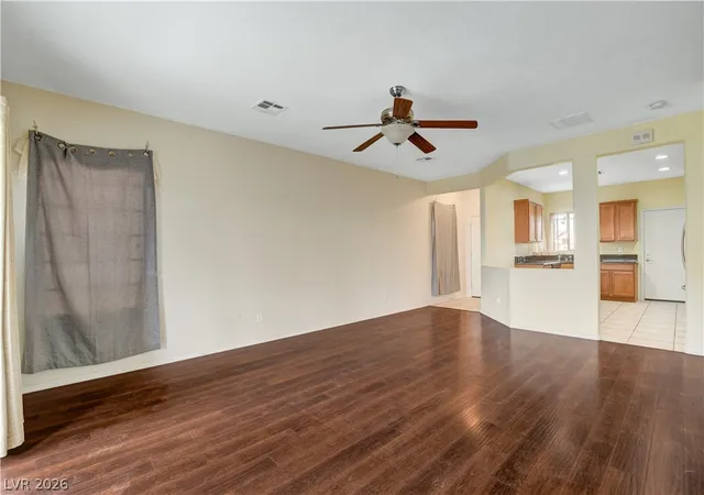 Photo 4 of Single family home for sale at 6096 Isola Peak Ave, Las Vegas, NV 89122 | MLS# 2748000 | Listing updated on 2026-04-01