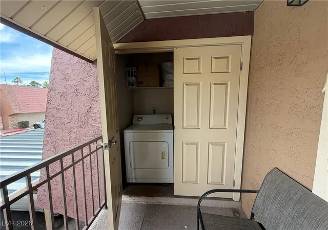 Photo 4 of Condo for sale at 5240 Indian River Dr #274, Las Vegas, NV 89103 | MLS# 2746654 | Listing updated on 2026-02-11