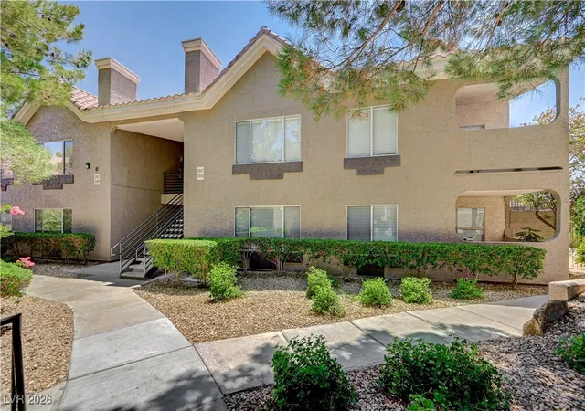 Homes for sale in Boulder City, NV | 700 Capri Drive, Boulder City, NV 89005 | Houzeo