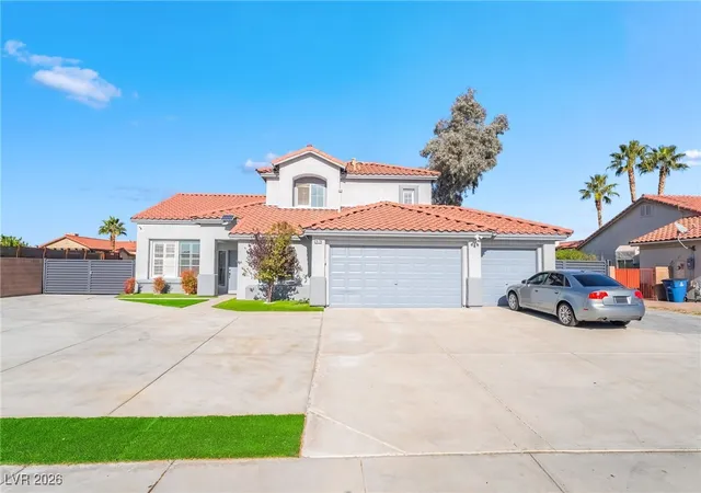 Photo 3 of Single family home for sale at 2076 E Wigwam Ave, Las Vegas, NV 89123 | MLS# 2748920 | Listing updated on 2026-09-01