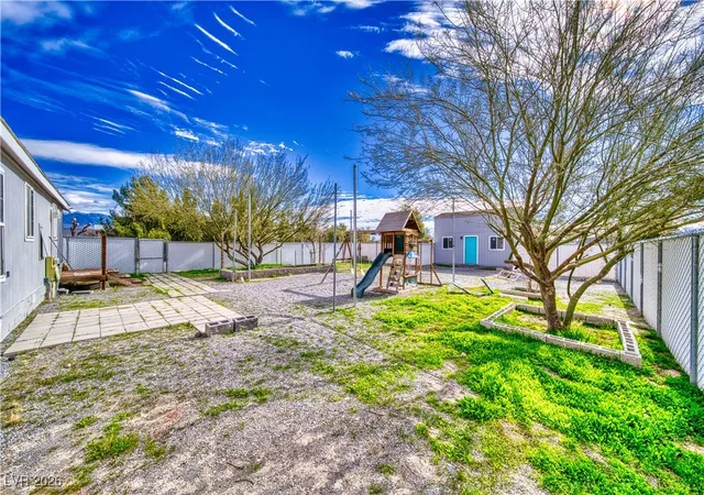 Photo 3 of Manufactured home for sale at 1171 W Greta Blvd, Pahrump, NV 89060 | MLS# 2749270 | Listing updated on 2026-07-31