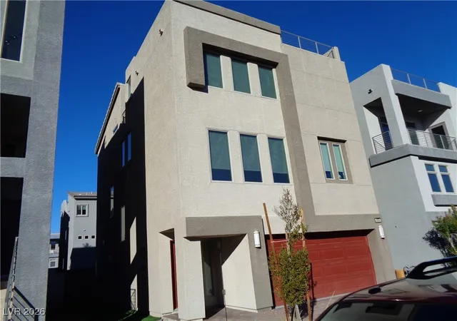 Photo 4 of Single family home for sale at 8054 Misty Cyn Ave, Las Vegas, NV 89113 | MLS# 2749256 | Listing updated on 2026-04-26