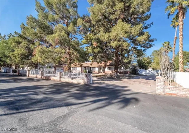 Photo 3 of Single family home for sale at 4250 E Quail Ave, Las Vegas, NV 89120 | MLS# 2749394 | Listing updated on 2026-08-22