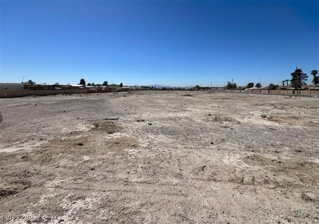 2nd image of 2150 Dolly Ln, Las Vegas, NV 89115 | MLS# 2750054
