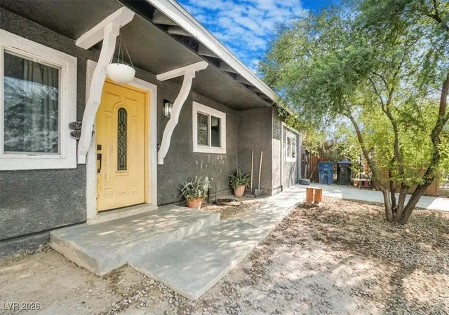 Photo 2 of Single family home for sale at 3104 Dillon Ave, North Las Vegas, NV 89030 | MLS# 2749383 | Listing updated on 2026-01-24