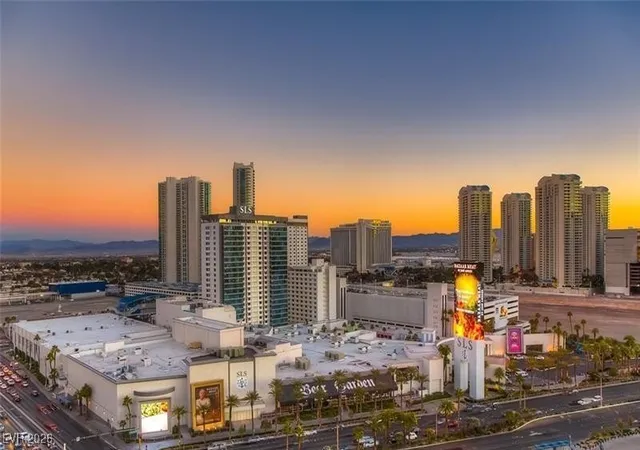 57th image of 200 W Sahara Ave #3707, Las Vegas, NV 89102 | MLS# 2748819