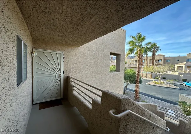 3rd image of 2191 Bay Clb Dr, Laughlin, NV 89029