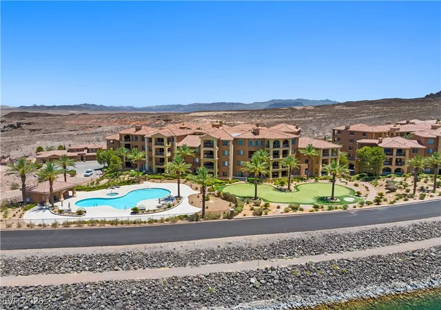 Photo 3 of Townhouse for sale at 4 Via Centrale #1, Henderson, NV 89011 | MLS# 2750012 | Listing updated on 2026-08-03