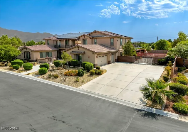Photo 3 of Mansion for sale at 7516 Via Fiorentino St, Las Vegas, NV 89131 | MLS# 2750432 | Listing updated on 2026-09-26