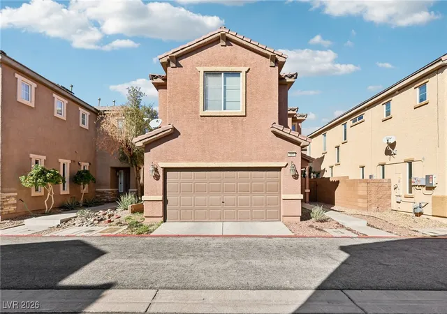 Homes for sale in Henderson, NV | 649 Taliput Palm Pl, Henderson, NV 89011 | MLS# 2750475