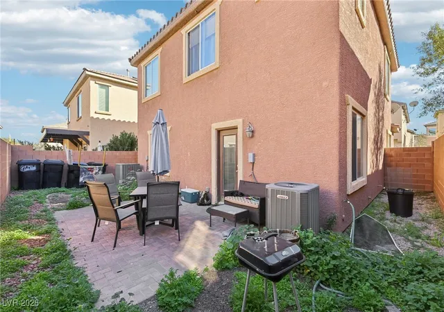 Homes for sale in Henderson, NV | 649 Taliput Palm Pl, Henderson, NV 89011 | MLS# 2750475
