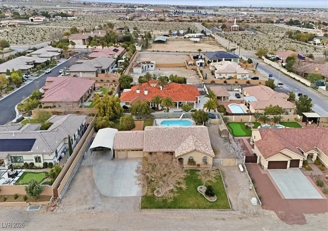 Photo 4 of Single family home for sale at 10140 W Tropical Pkwy, Las Vegas, NV 89149 | MLS# 2749176 | Listing updated on 2026-07-23