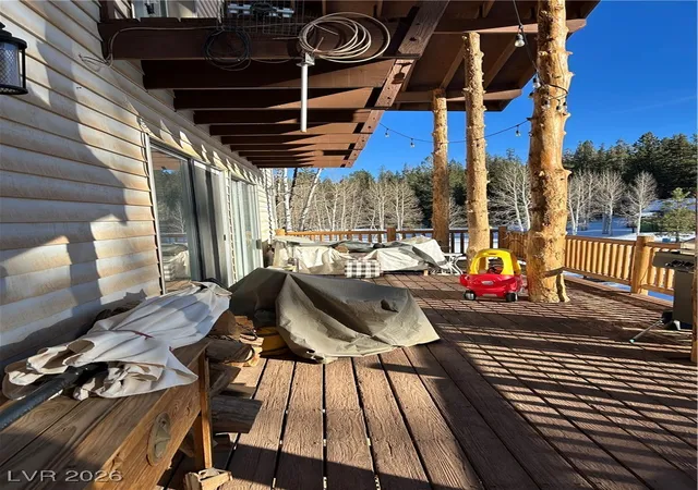 Photo 3 of Single family home for sale at 1330 W Strawberry Point Rd, Duck Creek Village, UT 84762 | MLS# 2751211 | Listing updated on 2026-07-28