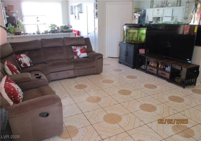 3rd image of 5946 Autumn Harvest Ave, Las Vegas, NV 89142 | MLS# 2751895