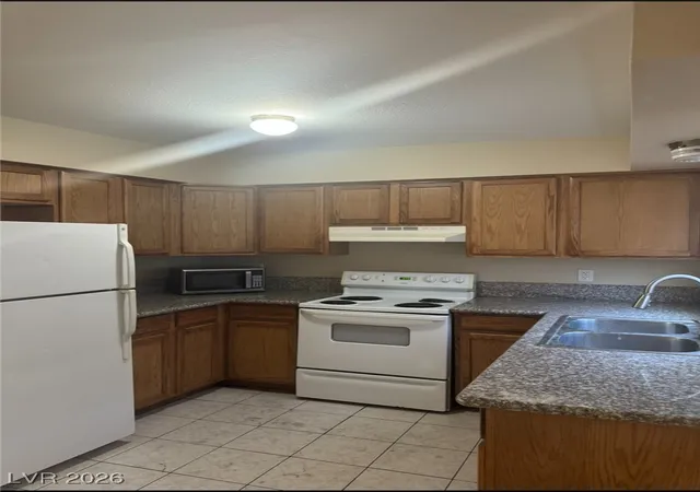 Photo 2 of Townhouse for sale at 3420 Mercury St #B, North Las Vegas, NV 89030 | MLS# 2752922 | Listing updated on 2026-07-28