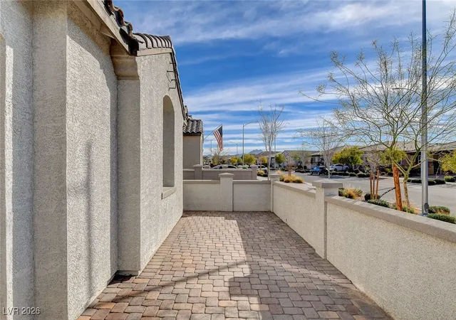 3rd image of 780 Cadence View Wy, Henderson, NV 89011 | MLS# 2752788