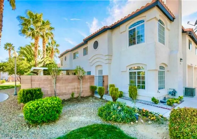 Homes for sale in Las Vegas, NV | 2744 Stars End St, Las Vegas, NV 89108 | MLS# 2753658