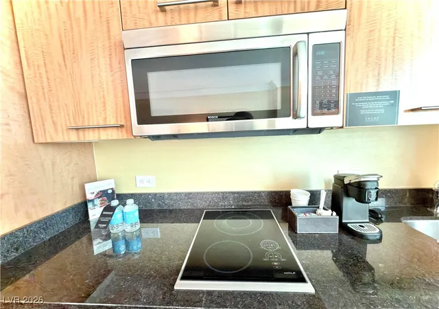 Photo 3 of Condo for sale at 2000 N Fashion Show Dr #3803, Las Vegas, NV 89109 | MLS# 2753663 | Listing updated on 2026-08-19