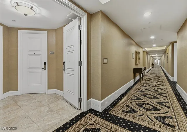 5th image of 2000 N Fashion Show Dr #5220, Las Vegas, NV 89109 | MLS# 2752156