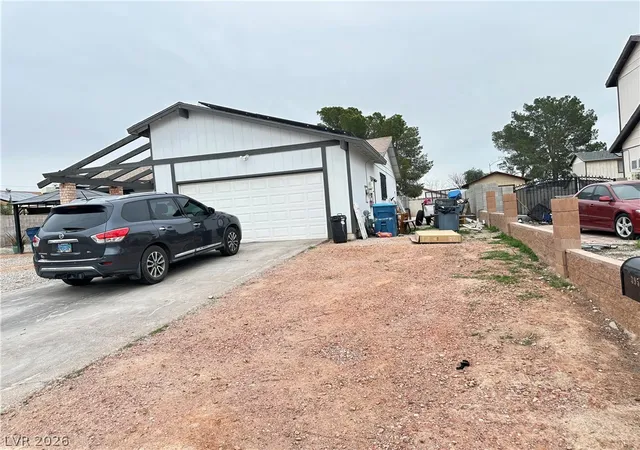 Photo 3 of Single family home for sale at 3954 N Walnut Rd, Las Vegas, NV 89115 | MLS# 2753974 | Listing updated on 2026-02-11