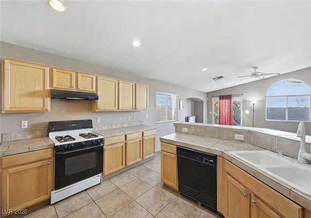Photo 3 of Sale Pending at 7674 Rainbow Cvs Dr, Las Vegas, NV 89131 | MLS# 2754232 | Listing updated on 2026-07-24