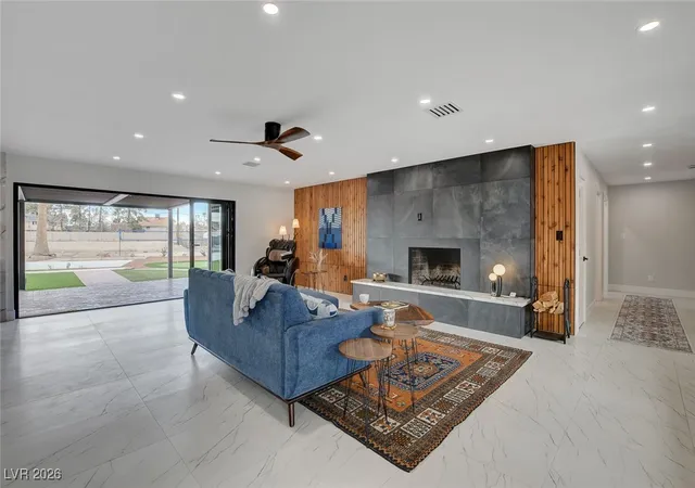 2nd image of 723 Spanish Dr, Las Vegas, NV 89110 | MLS# 2754110