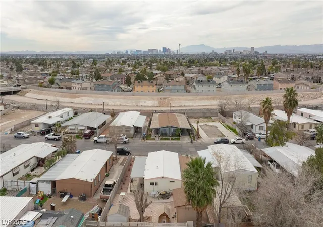 28th image of 3802 Pecan Ln, Las Vegas, NV 89115 | MLS# 2754253