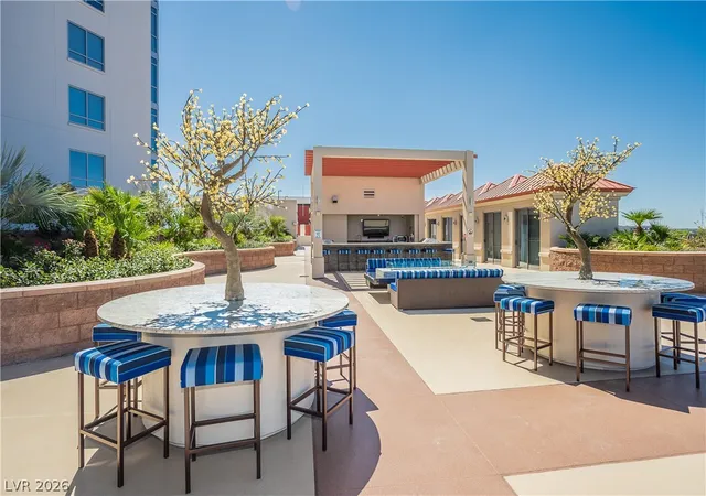 5th image of 200 W Sahara Ave #910, Las Vegas, NV 89102 | MLS# 2754399