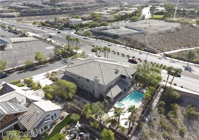 Photo 2 of Mansion for sale at 861 Majestic Ridge Ct, Henderson, NV 89052 | MLS# 2754483 | Listing updated on 2026-08-22